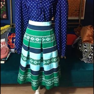 Eva Mendes New York & Co Skirt. Sz 18